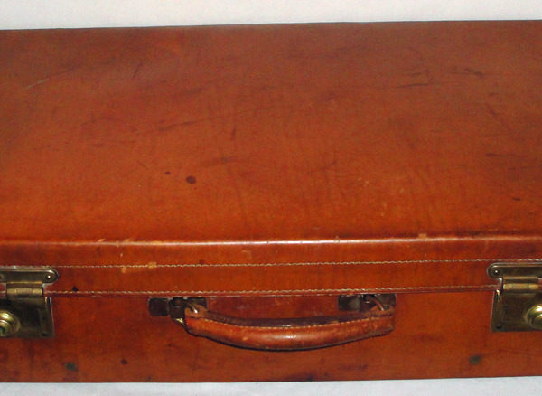 It’s On eBay: Vintage Peal & Co. for Brooks Brothers Suitcase