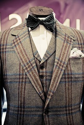 Permanent style :: Huntsman tweed suit: Part 1