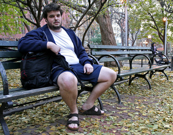 Overweight College Student Announces Plans To Wear Shorts, Sandals For Rest Of Year