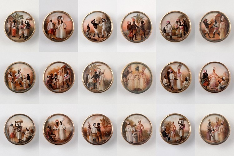 Who would wear paintings as buttons?