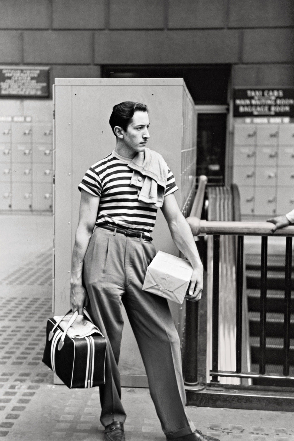 They’re Baaaccckkkkk: Full Legged Trousers