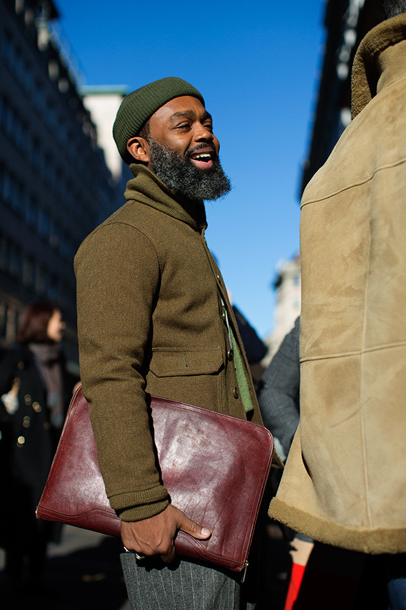 The Lightest, Easiest Bag Possible: A Folio